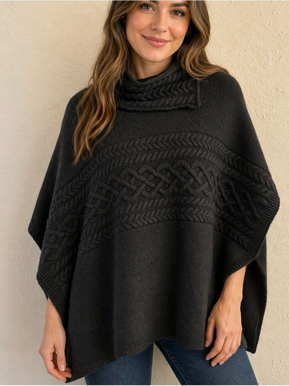 Brooks Brothers Wool Sweater Poncho Black Medium
